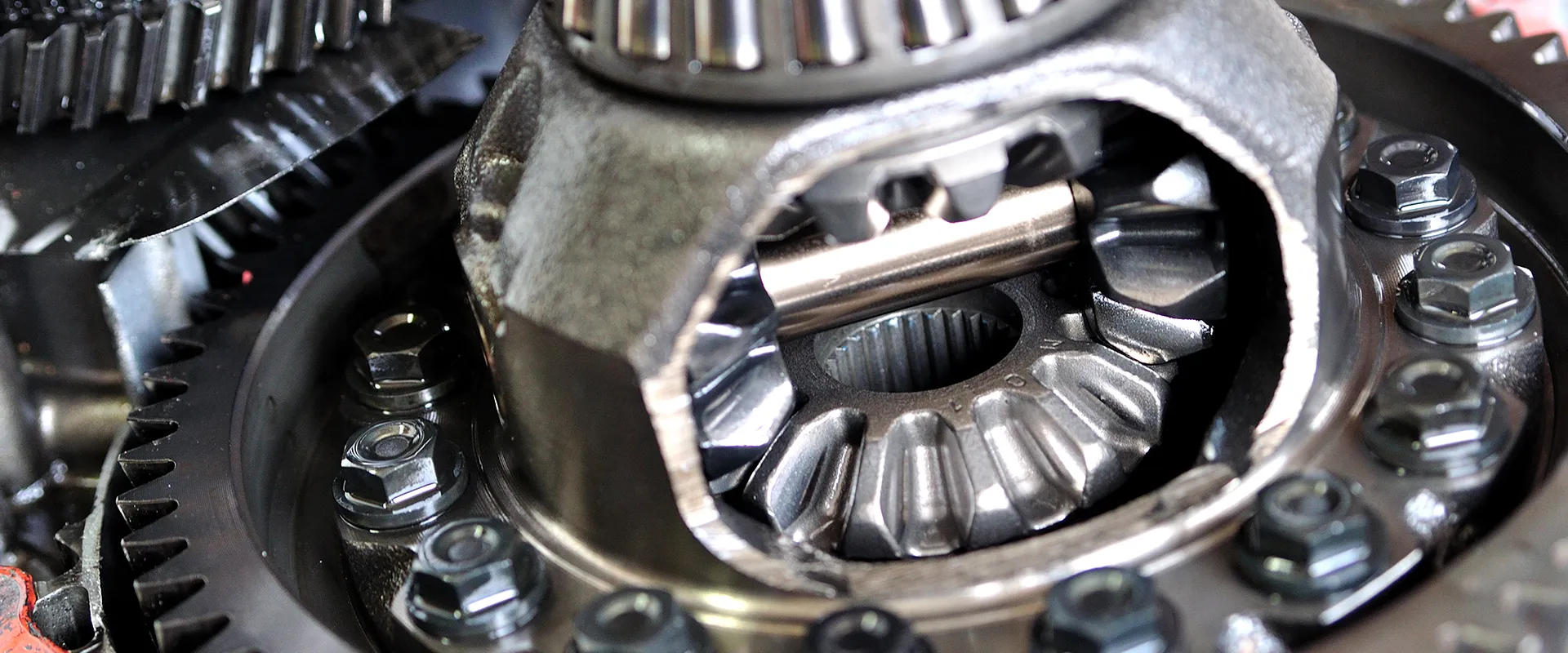 Drivetrain & Differential near Chanhassen, MN