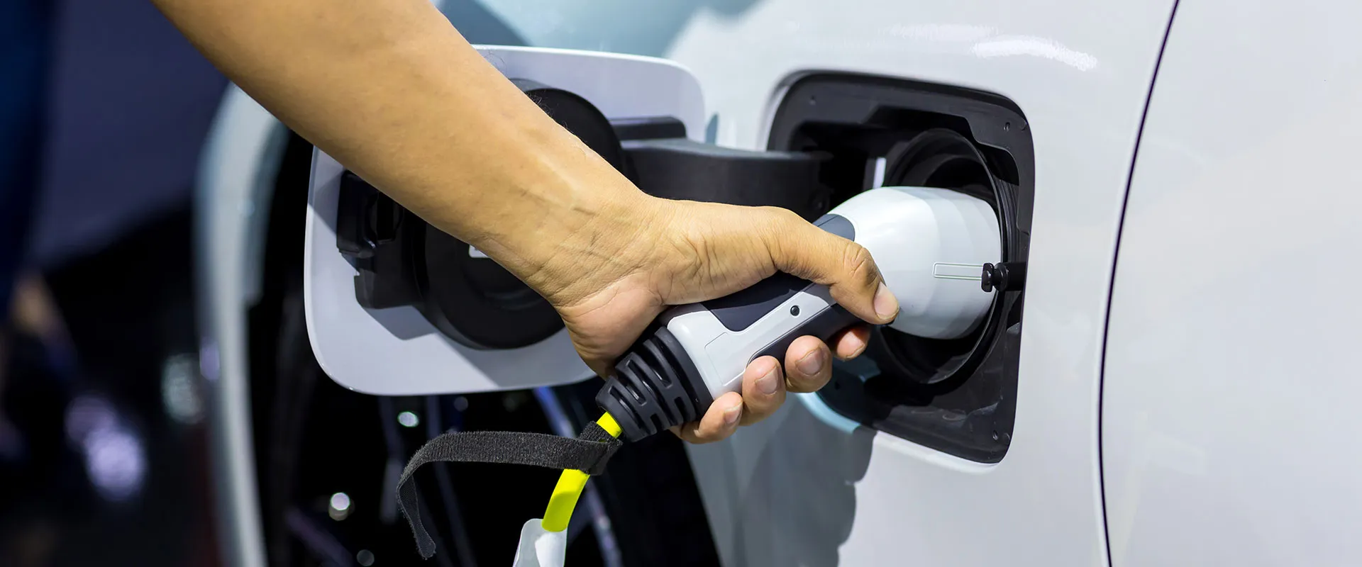 Hybrid & Ev Repair near Chanhassen, MN